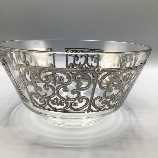 A very nice Georges Briard serving/chip bowl.