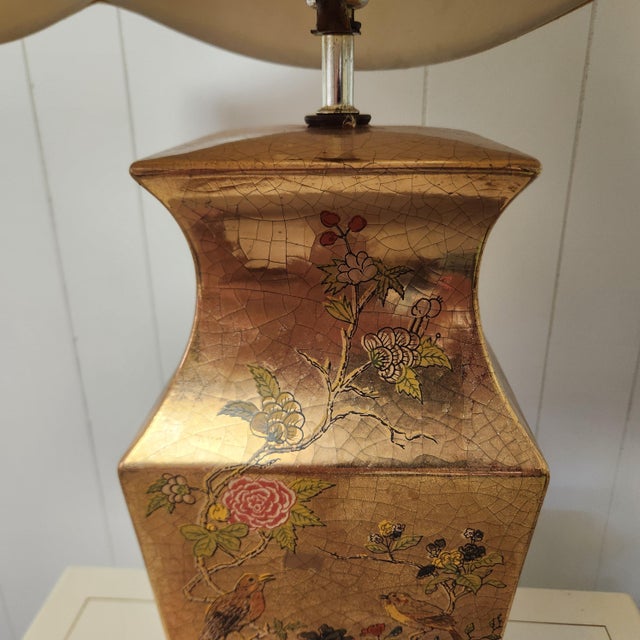 Gold Porcelain Painted Chinoiserie Lamp With Pagoda Shade 1950s For Sale In Orlando - Image 6 of 10