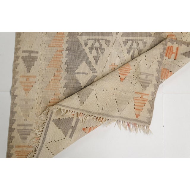 1960s Oushak Vintage Small Kilim Rug For Sale - Image 5 of 10