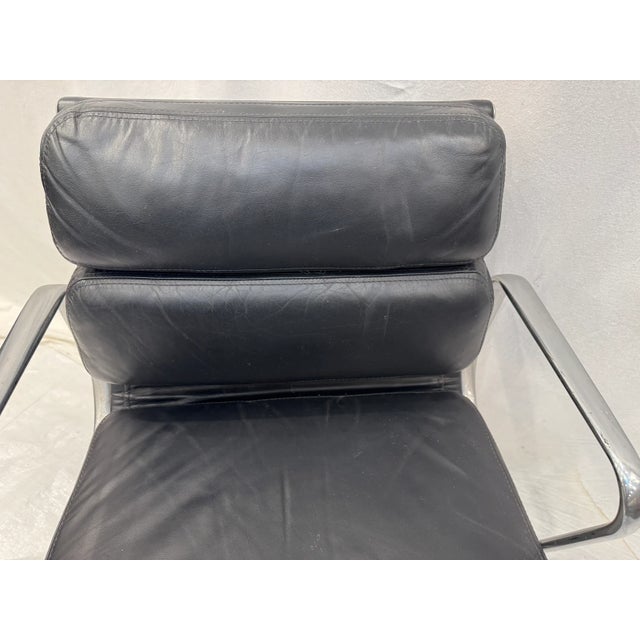 Herman Miller Mid 20th Century Original Herman Miller Aluminum Eames Soft Pad Group Management Conference Chair For Sale - Image 4 of 11