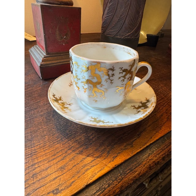 Early 19th Century Old Paris Porcelain Cup and Saucer For Sale - Image 12 of 15