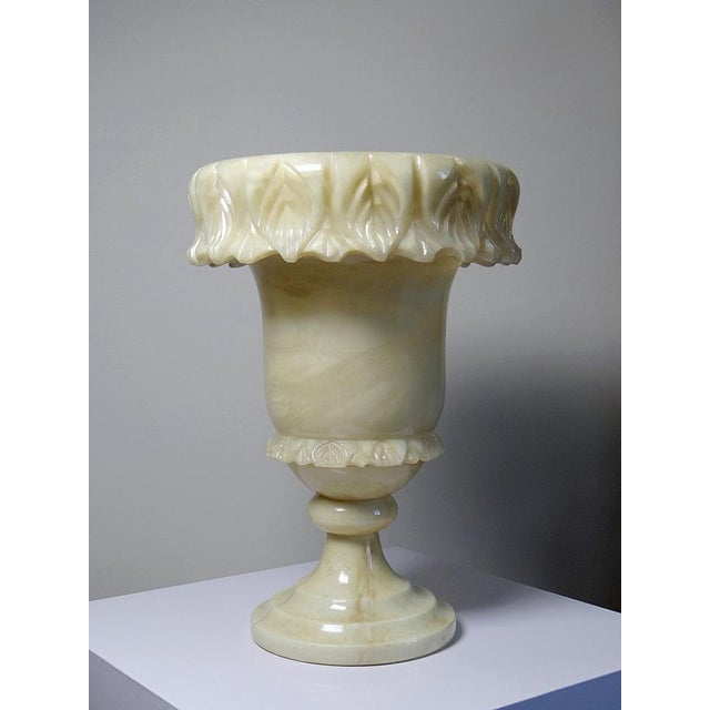 Large Planter in White-Yellow Alabaster, 1930s For Sale - Image 10 of 16