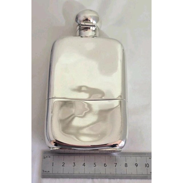 Edwardian Sterling Silver Hip Flask from George Nathan & Ridley Hayes, Chester, 1901 For Sale - Image 14 of 16