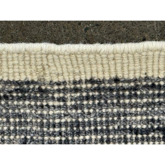 9ft X 12ft Modern Carpet Textured Wool Flatweave Area Rug For Sale - Image 10 of 12