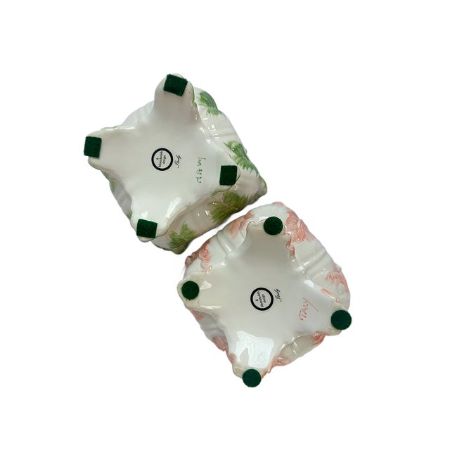 Vintage Mottahedeh Majolica Cabbage Leaf Planters - A Pair For Sale In Houston - Image 6 of 8