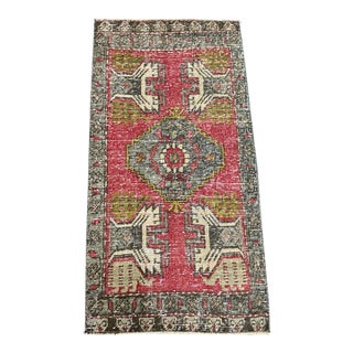 Turkish Yastik Rug 1'8" x 3'2" For Sale