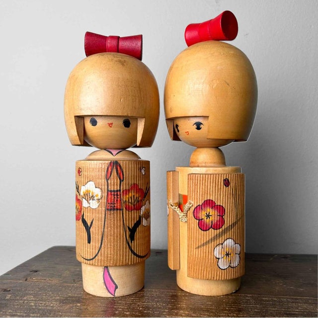 Vintge Japanese Kokeshi Figurines by Tomio Ishida, 1970s, Set of 2 For Sale - Image 11 of 11