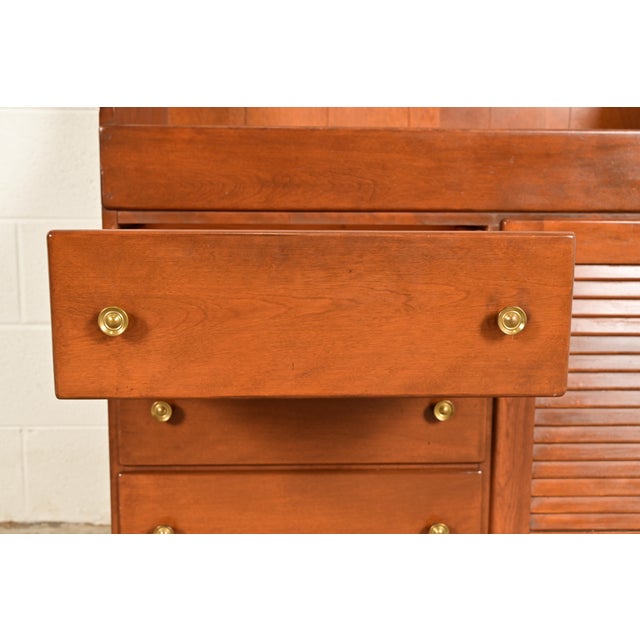Wood Ethan Allen American Colonial Solid Maple Dry Sink For Sale - Image 7 of 15