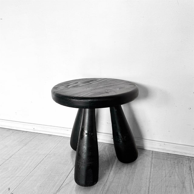 Charlotte Perriand 1990s French Brutalist Ebonized Wooden Tripod Stool Attributed to Charlotte Perriand For Sale - Image 4 of 4