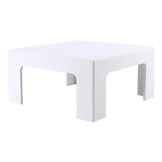 Space Age White Square Coffee Table from Artifort, 1970s For Sale