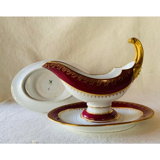 1950s Fischer & Mieg Pirkenhammer Ruby Red Porcelain Sauce Boats With Gilt Bacchus Handles — Matched Pair For Sale - Image 9 of 18
