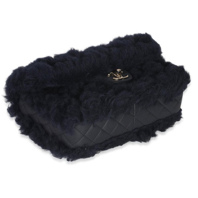 Navy Shearling Quilted Lambskin Medium Flap Bag For Sale In New York - Image 6 of 8