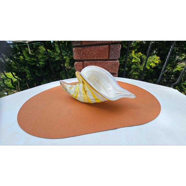 Vintage Murano Glass Shell Cornucopia Vase, 1970s For Sale - Image 3 of 7