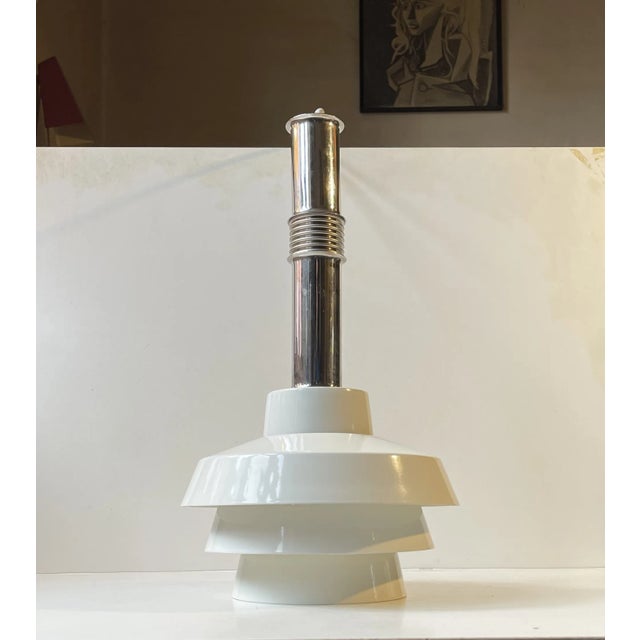 Modern Scandinavian White Multi Shaded Pendant Lamp, 1970s For Sale - Image 9 of 9