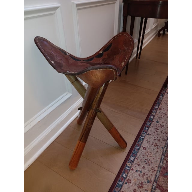 Bring Home a 1970s Character With This Vintage Leather Tripod Campaign Stool. For Sale - Image 4 of 9
