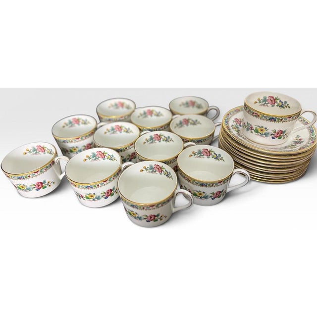 Vintage Coalport Ming Rose Bone China Dinnerware Set - 93 Pieces Transform your dining room into a gallery of classical...
