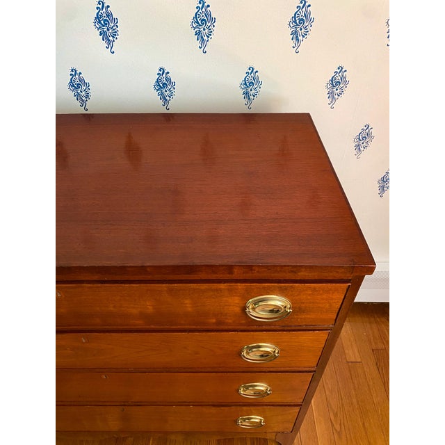 Antique Early 1800s Southern Neoclassical Mahogany Chest of Drawers, Likely Virginia For Sale - Image 10 of 14
