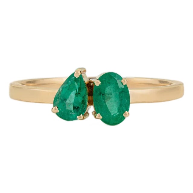Oval & Pear Natural Emerald Toi Et Moi Ring in 14k Solid Yellow Gold Size 8 For Sale