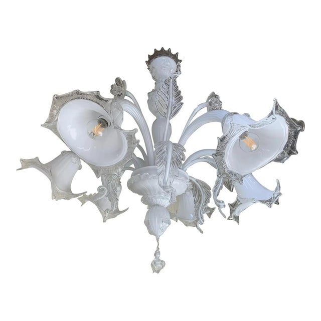 Transparent and Milky-White Venetian Glass Chandelier with Floral and Leaf Accents by Simoeng For Sale - Image 14 of 14