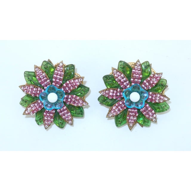 1990s Stanley Hagler & Ian St. Gielar Glass Beaded Flower Earrings, 1990's For Sale - Image 5 of 11