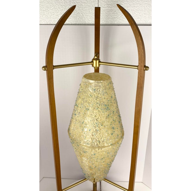 Mid-Century Modern Mid Century Modern Sculpted Table Lamp Attributed to Arthur Jacobs for Modeline For Sale - Image 3 of 11