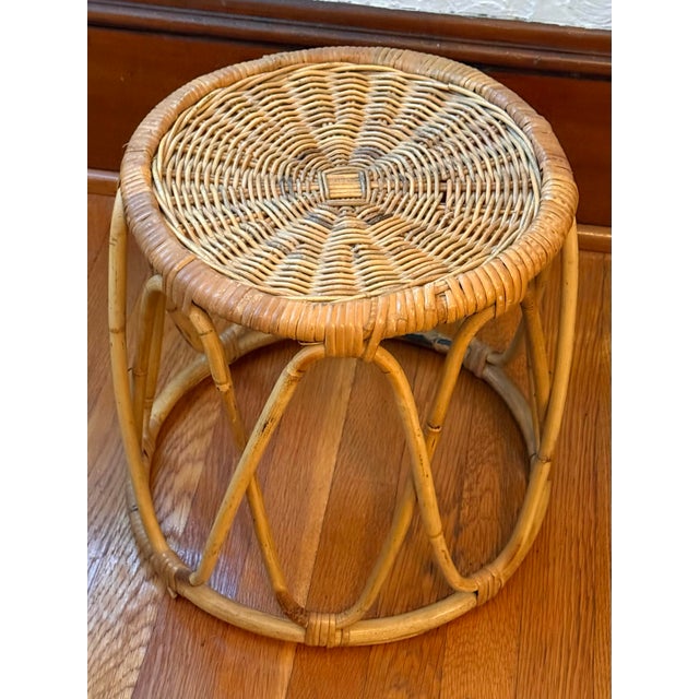 Mid-Century Modern Vintage Bentwood Rattan Stand With Woven Top For Sale - Image 3 of 6