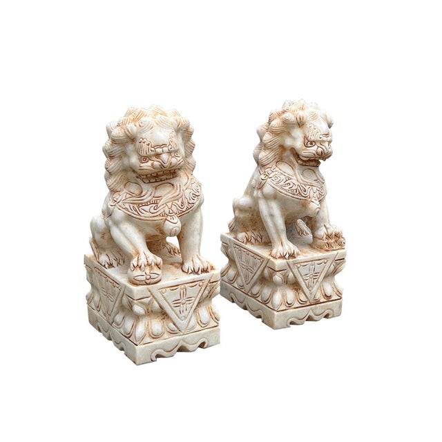 Chinese Small Pair Cream White Marble Stone Fengshui Foo Dogs Statues For Sale In San Francisco - Image 6 of 7