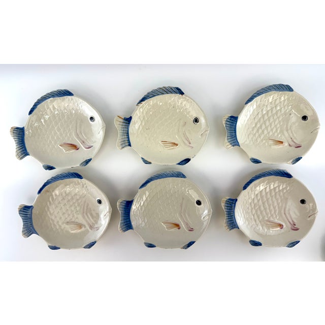Japanese Vintage Japanese Hand-Painted Ceramic Fish Plates & Serving Platter – Set of 7 For Sale - Image 3 of 12