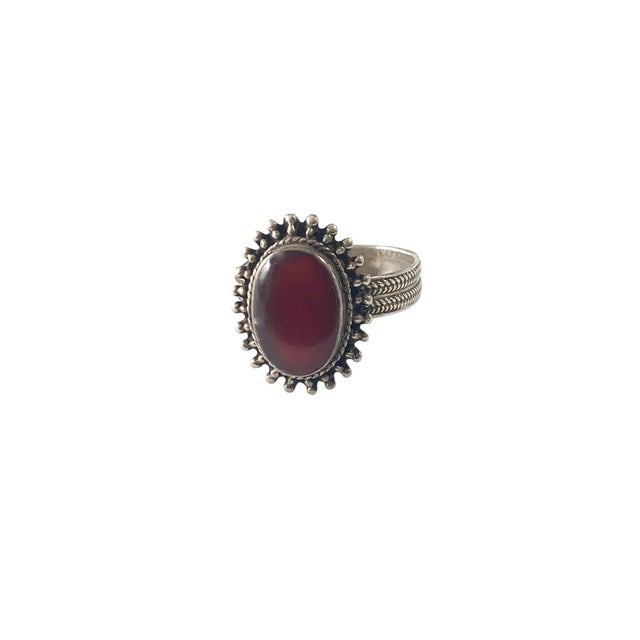 Vintage Silver With Garnet Stone Ring Size 7 Jaipur India For Sale - Image 9 of 10