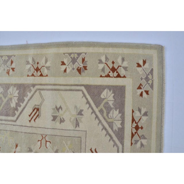 Vintage Anatolian Geometric Rug For Sale - Image 9 of 10