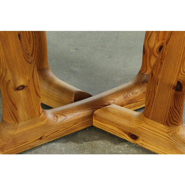 Vintage Round Extendable Pinewood Dinning Table from Dyrlund, 1980s For Sale - Image 16 of 18