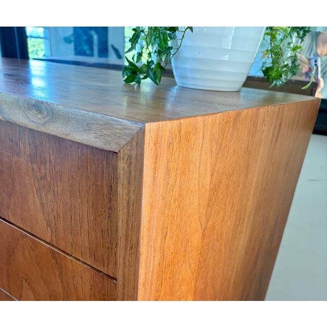 Vintage Walnut Veneer MCM 6 Drawer Chest For Sale - Image 11 of 12