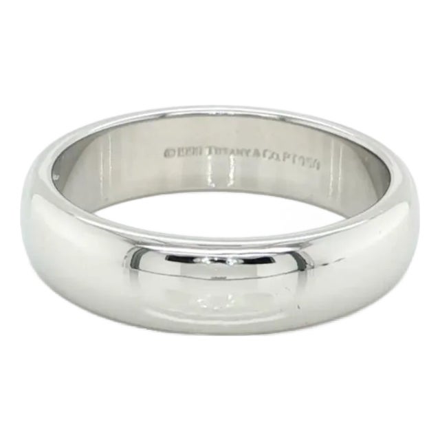 Tiffany & Co. Platinum 950 Comfort Fit 4mm Wide Wedding Band Ring For Sale