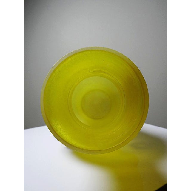 Murano Scavo Yellow Baluster Vase from Seguso Vetri Darte, 1960 For Sale - Image 10 of 11