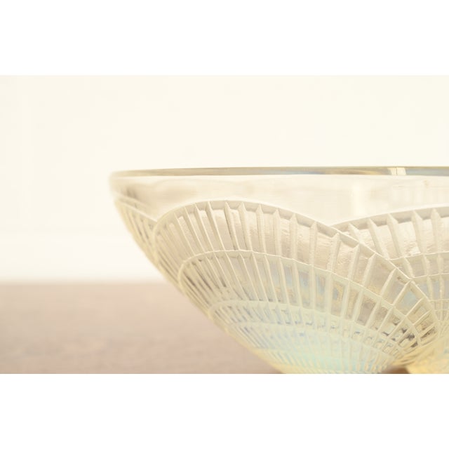 Glass René Lalique "Coquilles" Art Deco Opalescent Glass Bowl, Circa 1920s For Sale - Image 7 of 13