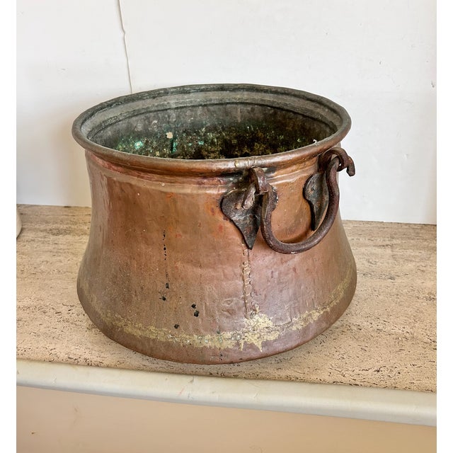 Large Farmhouse Kitchen Vessel - Hand-Hammered Copper Cauldron With Forged Iron Handles - 19th Century For Sale - Image 16 of 16