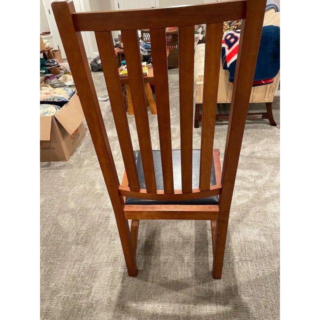 Thomas Moser Signed Readers Chair built in 1987. Thomas Moser doesn't make this chair any longer however if they did,...