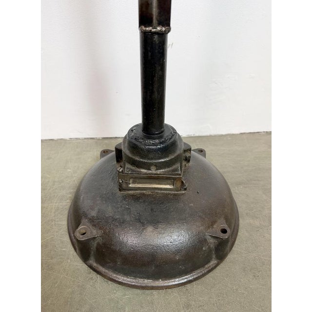 Vintage Industrial Swivel Chair, 1950s For Sale - Image 15 of 18