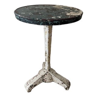 Vintage Bistro Table in Cast Iron For Sale