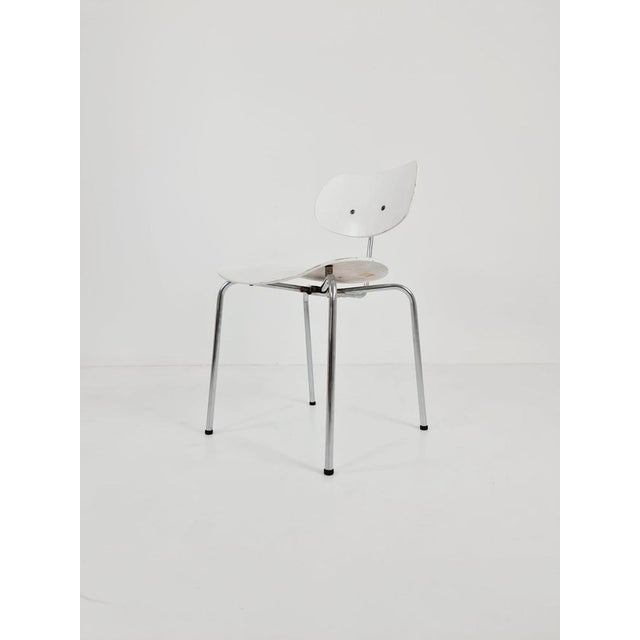 Austrian chair model SE 68 by Egon Eiermann for Wilde & Spieth Designer: Egon Eiermann Manufacturer: Wilde & Spieth Year:...