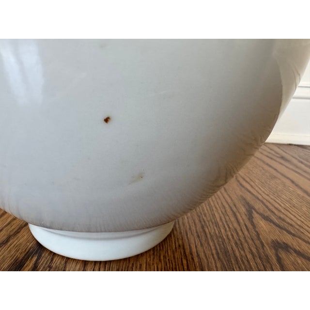 Vintage Chinese Porcelain Vase For Sale In Philadelphia - Image 6 of 8