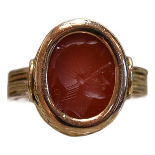 1930s 14k Yellow Gold Carnelain Soldier Warrior Intaglio Signet Ring Sz 10.25 For Sale