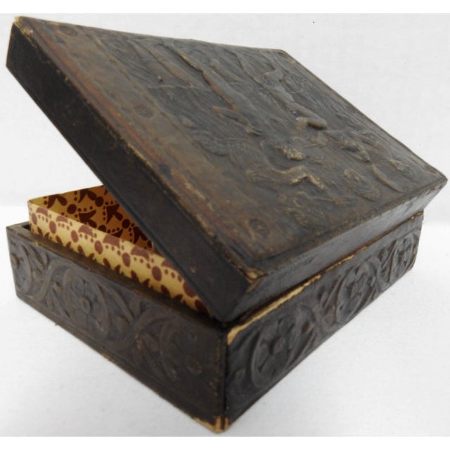 1920s Art Deco Italian Leather Box With Celebration For Sale - Image 5 of 10