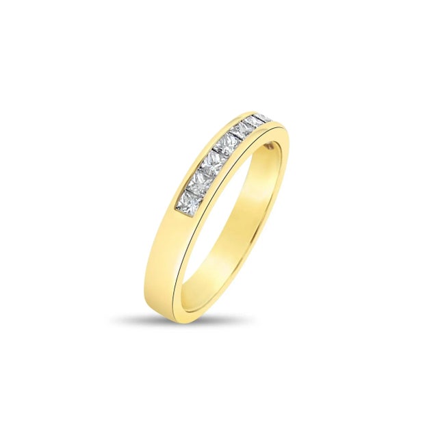 Contemporary 3MM Princess Cut Diamond Wedding Band 14k Yellow Gold, Size 6.5 For Sale - Image 3 of 5