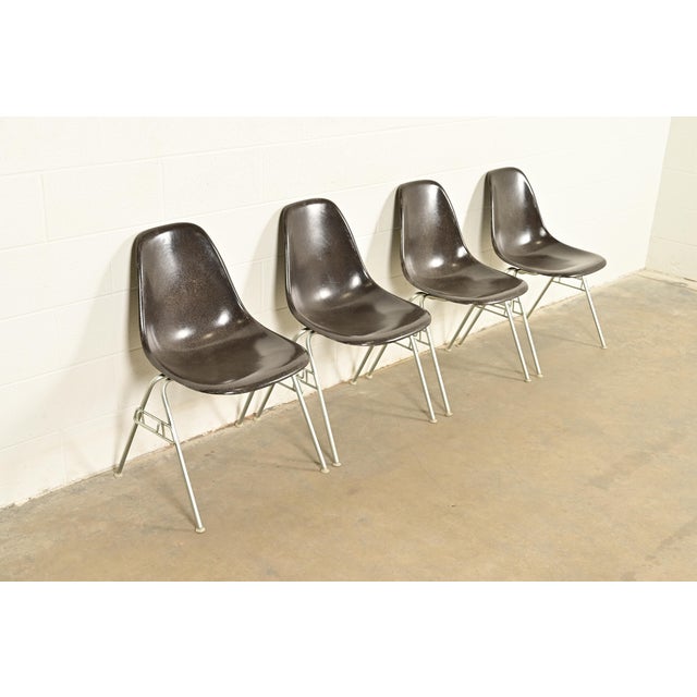 Mid-Century Modern Charles & Ray Eames for Herman Miller DSS Seal Brown Stacking Shell Chairs | Set of Four For Sale - Image 3 of 16