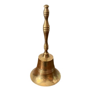 Vintage Solid Brass Hand Bell | Traditional Schoolhouse Dinner Bell | English Manor, Colonial & Farmhouse Decor For Sale