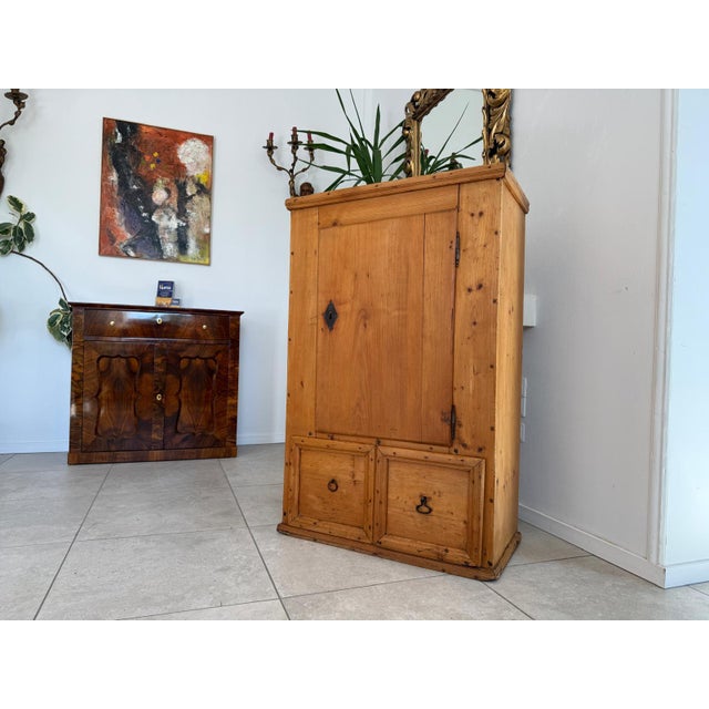 Rustic Kitchen Cabinet/Pantry/Bread Cabinet Dimensions: Height x Width x Depth 127 x 83 x 43 cm Original pantry cabinet...