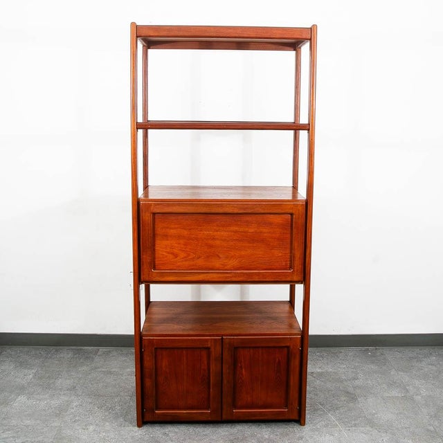 Brown Mid Century Modern Room Divider Teak Freestanding Shelving Unit Cabinet MCM For Sale - Image 8 of 11