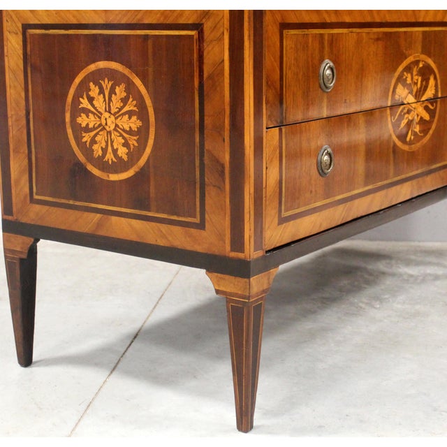 Antique Italian Louis XVI Chest of Drawers in Walnut, 1700s For Sale - Image 14 of 16