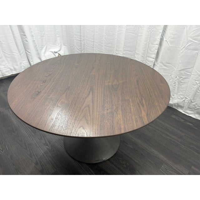 Mid-Century Modern Rh Aero Round Dining Table – 50" For Sale - Image 3 of 18